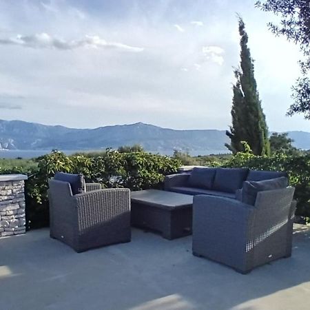 Villa Little Hill Postira Bagian luar foto