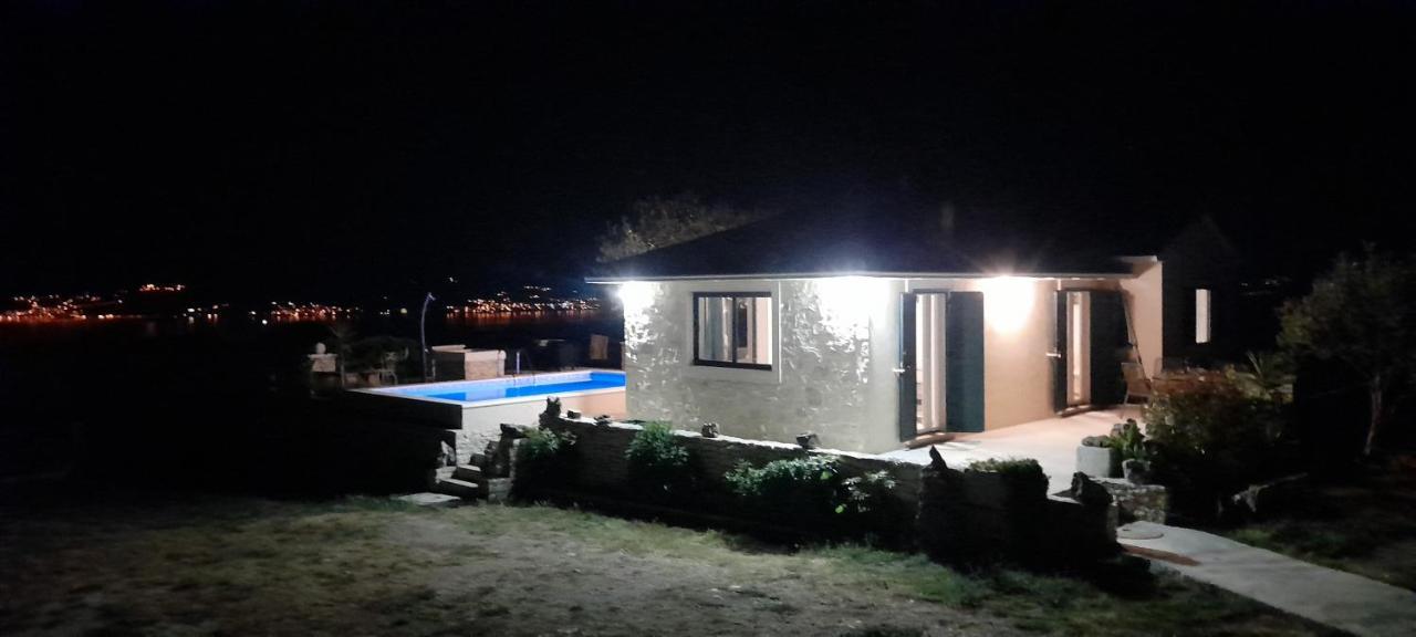 Villa Little Hill Postira Bagian luar foto