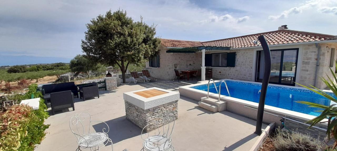 Villa Little Hill Postira Bagian luar foto